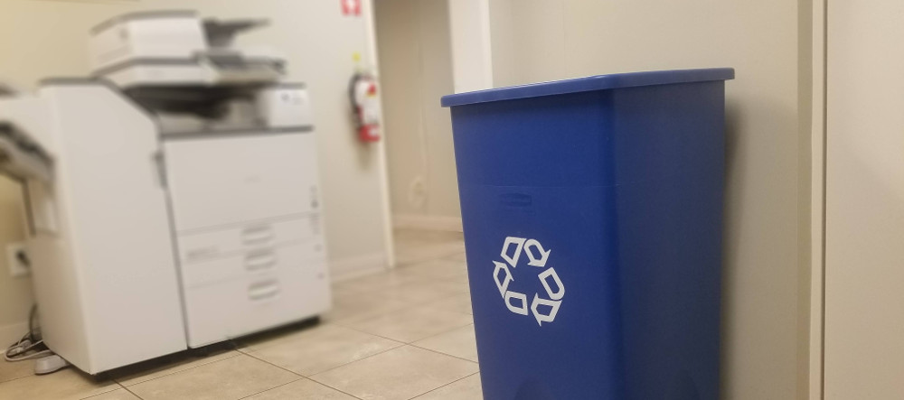 recycling trash can